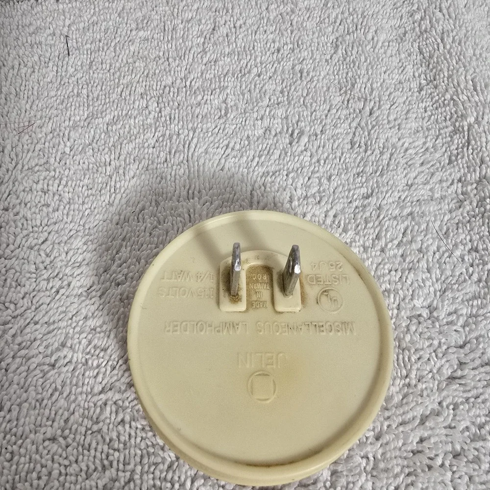 Vintage Jelin Miscellaneous Lampholder Round Firetruck Wall‎ Nightlight Works